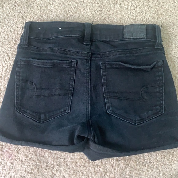 Black American eagle jean shorts - Picture 2 of 2
